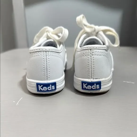 Keds Like New White Sneakers Classic leather - Picture 5 of 9